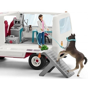 Schleich Mobile Vet with Hanoverian Foal 7 Schleich Mobile Vet with Hanoverian Foal - Image 3