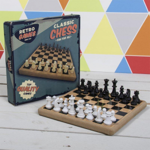 Retro Chess - Image 2